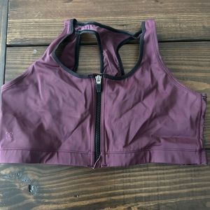 Ruby Ribbon Plum zip up Sports Demi sz 40
